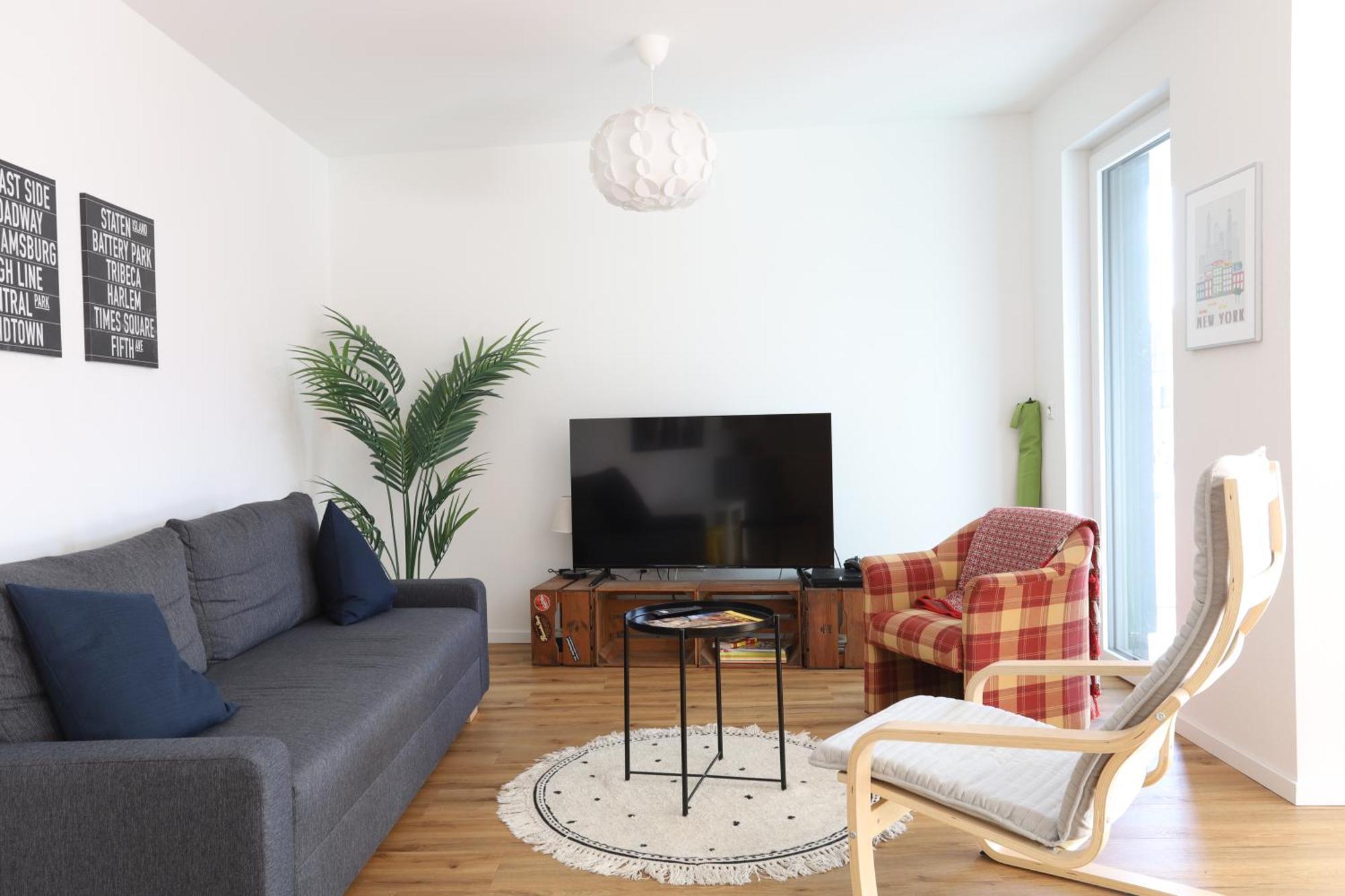 Erftstadt Apartments: Spacious 3-Room New York-Style Living Near Cologne Exterior photo